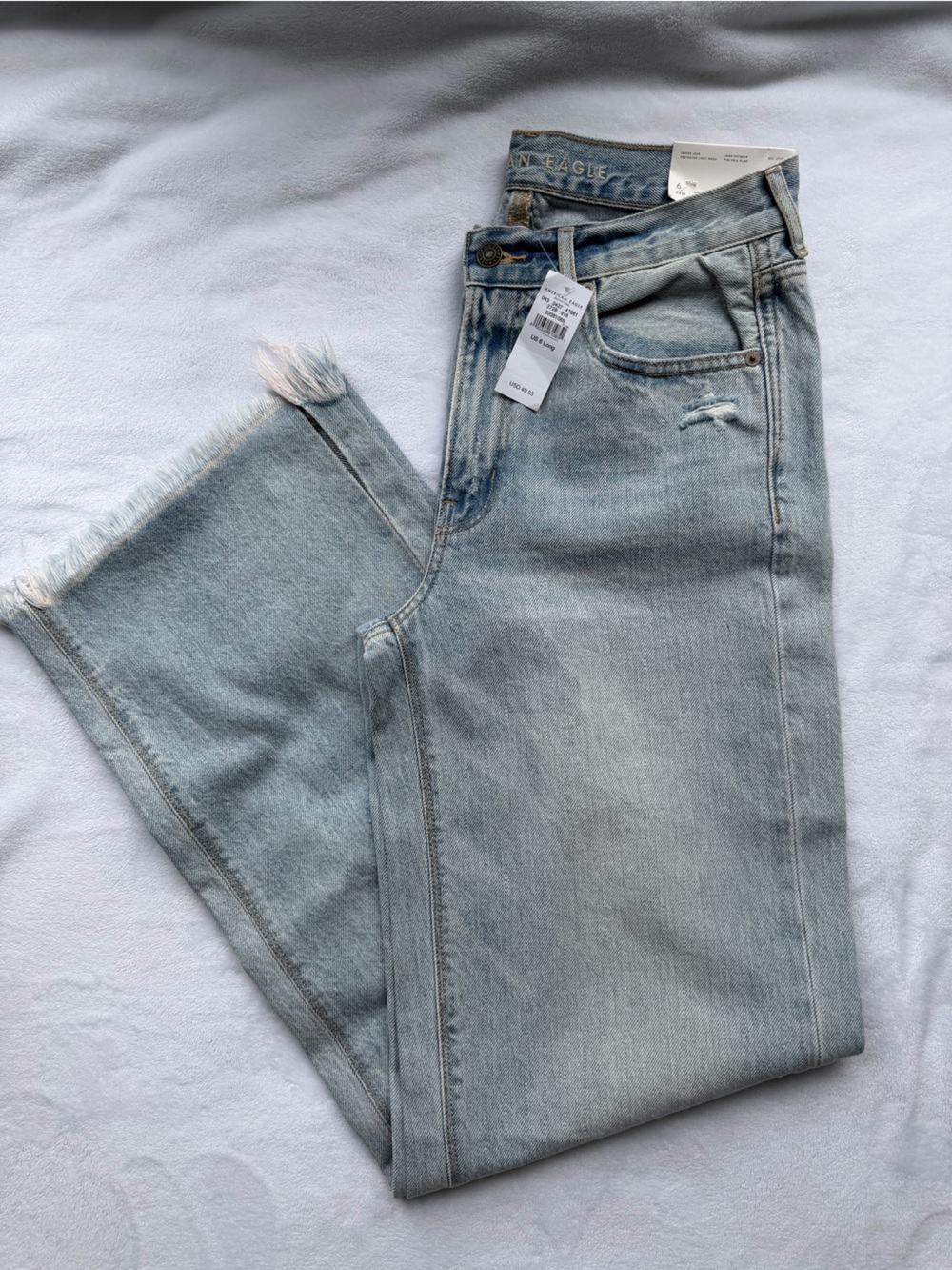 BRAND NEW w/Tags: American Eagle Skater Jeans